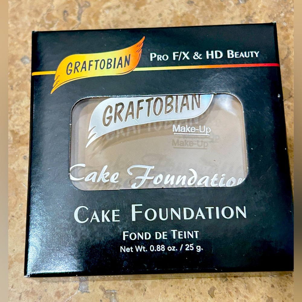 Graftobian Make Up in shade Prima Donna
Qty 1